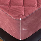 Capa de Colçhão Plush, capa para colchão, capa para proteger colchão, louhir, louhir.com, louhir.com.br