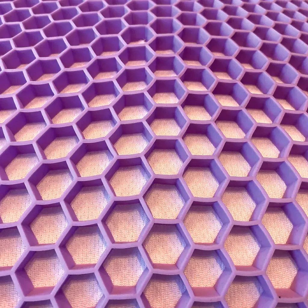 Travesseiro Ametista Ruche com Tecnologia Antirugas, https://louhir.com.br/