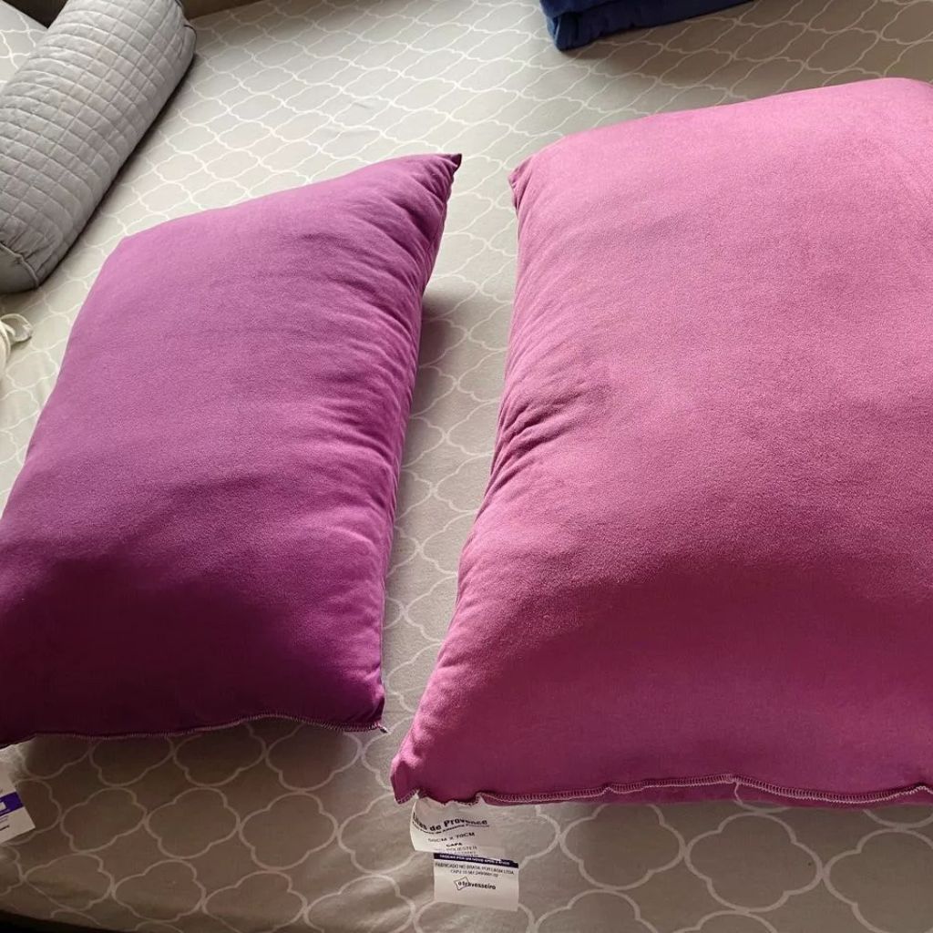 Kit Travesseiros Aveludados Toque de Lavanda, https://louhir.com.br/