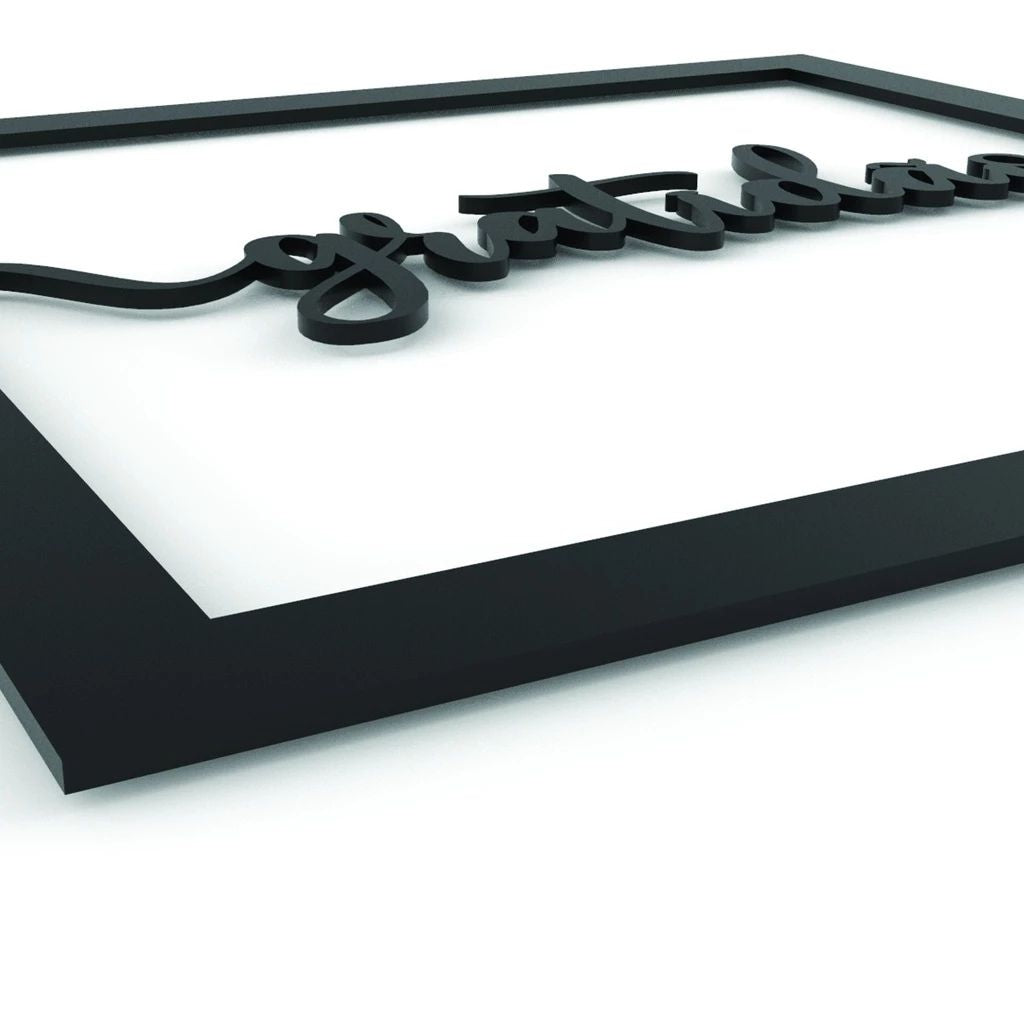 Conjunto de 3 quadros vazados "Amor, Fé e Gratidão" em MDF preto 30x30cm. Design minimalista, sustentável e fácil instalação com fita dupla face. Envio imediato.