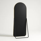 Espelho Grande Luxure 170x70 com moldura de alumínio em prata, dourado ou preto. Design arco, corpo inteiro, vidro lapidado e suporte de chão e parede.