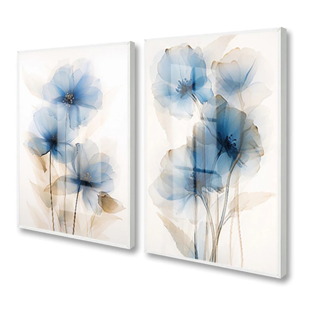 Kit 2 quadros Flores Bleu com moldura caixa alta e vidro cristalino. Arte leve e sofisticada em tons de azul para salas e quartos.