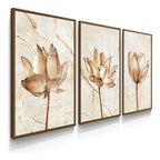 Kit Trois Fleurs com 3 quadros florais em MDF e impressão fotográfica. Sem moldura, fácil instalação e design elegante para salas, quartos e escritórios.