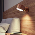 Luminária magnética em madeira com bateria 1200mAh, luz ajustável 2700K-4500K e interruptor toque. Instalação fácil com adesivo 3M, ideal para quartos e salas.